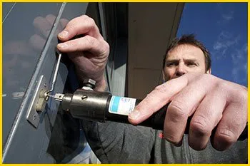 Metro Locksmith Services Portland, OR 503-404-4028 Metro Locksmith Services Portland, OR 503-404-4028 - 10-lock-smiths
