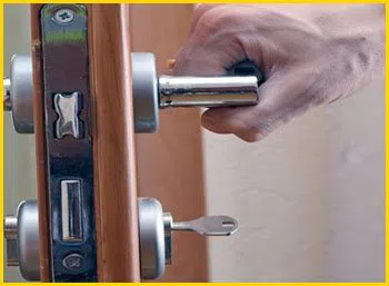 Metro Locksmith Services Portland, OR 503-404-4028 Metro Locksmith Services Portland, OR 503-404-4028 - 7-lock-installation